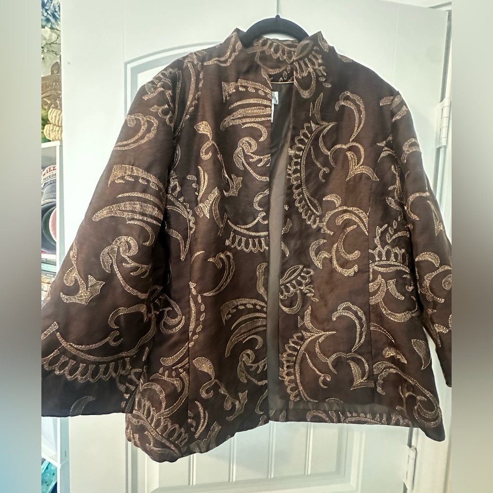EUC Embroidered Jacket by Chicos Size XL